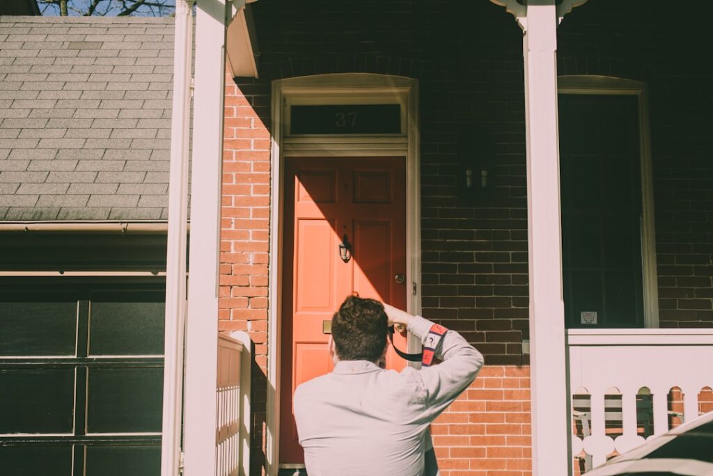 découvrez les étapes clés et conseils pratiques pour acheter une maison directement auprès d'un particulier, sans passer par une agence immobilière.